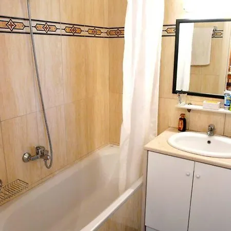 διαμέρισμα ισ2 Diamerisma Is2 Apartament *